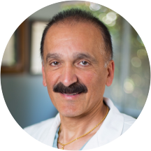 ROBERT KHORRAMIAN D.P.M. (Podiatrist)
